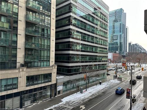 409-270 Wellington Street W, Toronto, ON - Outdoor With Balcony