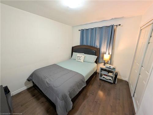 208 West 19Th Street, Hamilton, ON - Indoor Photo Showing Bedroom