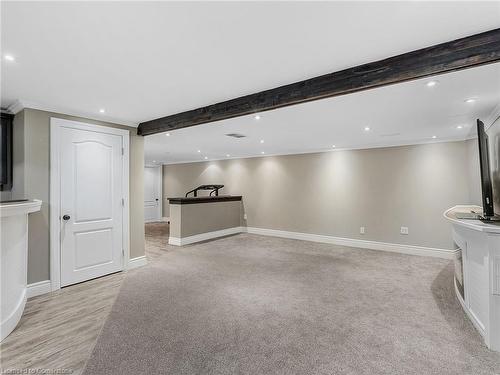 25 Lindsay Drive, Caledonia, ON - Indoor Photo Showing Other Room