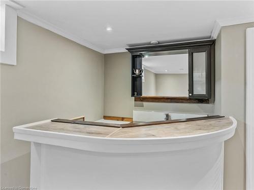 25 Lindsay Drive, Caledonia, ON - Indoor Photo Showing Bathroom