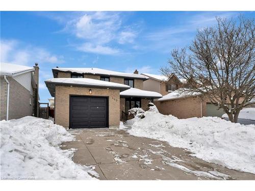 449 Acadia Drive, Hamilton, ON - Outdoor