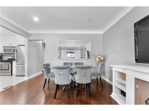 377 East 28Th Street, Hamilton, ON - Indoor Photo Showing Dining Room