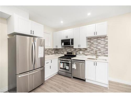 922 Burlington Street E, Hamilton, ON - Indoor Photo Showing Kitchen With Stainless Steel Kitchen With Upgraded Kitchen