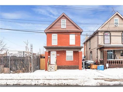 922 Burlington Street E, Hamilton, ON - Indoor Photo Showing Other Room