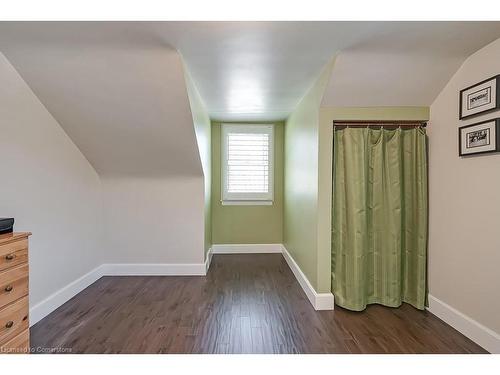 2344 Woodward Avenue, Burlington, ON - Indoor Photo Showing Other Room