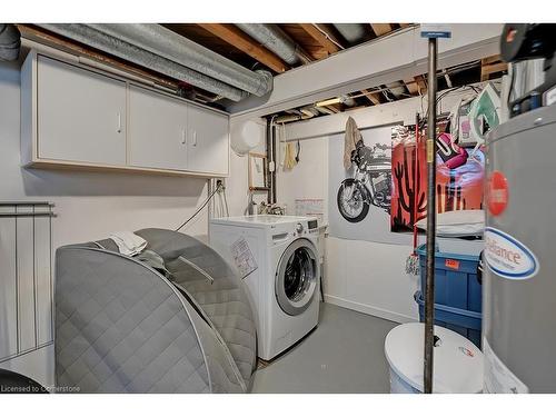 2344 Woodward Avenue, Burlington, ON - Indoor Photo Showing Laundry Room