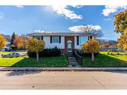 44 Capilano Drive  Hamilton, ON L8K 6A5