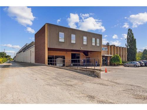 1141 King Road, Burlington, ON 