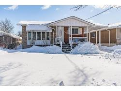 859 Upper Ottawa Street  Hamilton, ON L8T 3V4