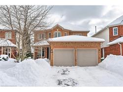 85 Chatsworth Crescent  Waterdown, ON L8B 0N7