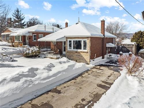 234 Auburn Avenue, Hamilton, ON - Outdoor