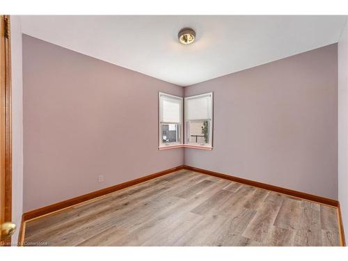 234 Auburn Avenue, Hamilton, ON - Indoor Photo Showing Other Room