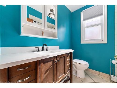 234 Auburn Avenue, Hamilton, ON - Indoor Photo Showing Bathroom