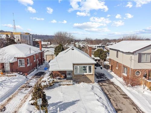 234 Auburn Avenue, Hamilton, ON - Outdoor