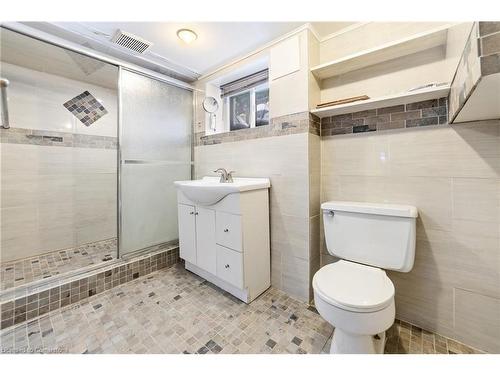 234 Auburn Avenue, Hamilton, ON - Indoor Photo Showing Bathroom