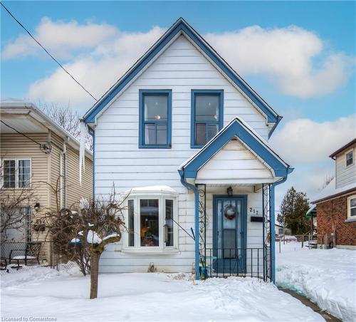 217 Fairfield Avenue, Hamilton, ON - Outdoor With Facade