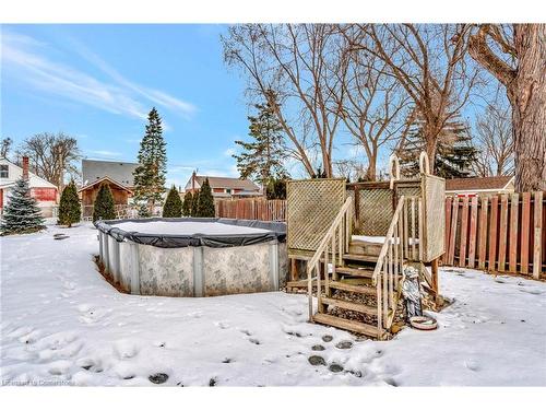 635 Inverness Avenue, Burlington, ON - Outdoor With Above Ground Pool