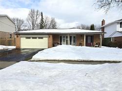 659 Cherrywood Drive  Burlington, ON L7T 3W9