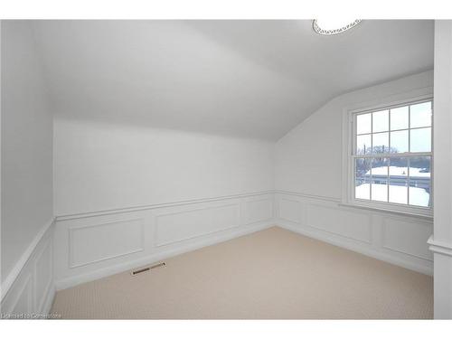 622 George Street, Burlington, ON - Indoor Photo Showing Other Room