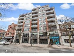 306-181 James Street N Hamilton, ON L8R 2K9