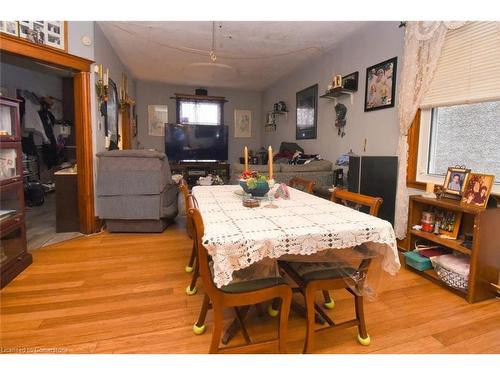 522 Cannon Street E, Hamilton, ON - Indoor Photo Showing Dining Room