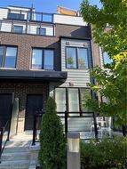 2-1155 Stroud Lane  Mississauga, ON L5J 0B3