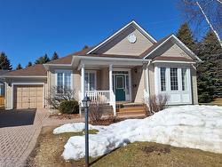 118 Silverbirch Boulevard  Mount Hope, ON L0R 1W0