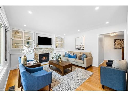 2112 Berwick Drive, Burlington, ON - Indoor Photo Showing Living Room With Fireplace