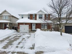 18 Rideau Crescent  Hamilton, ON L8T 2S9