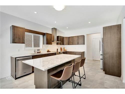 49 Willson Drive, Thorold, ON - Indoor Photo Showing Kitchen