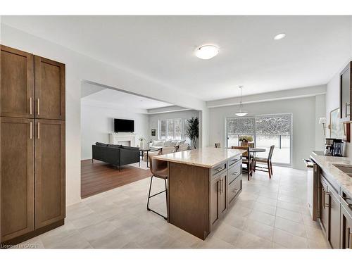 49 Willson Drive, Thorold, ON - Indoor Photo Showing Kitchen