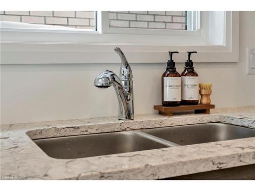 49 Willson Drive, Thorold, ON - Indoor Photo Showing Kitchen With Double Sink