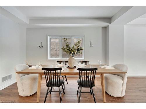 49 Willson Drive, Thorold, ON - Indoor Photo Showing Dining Room