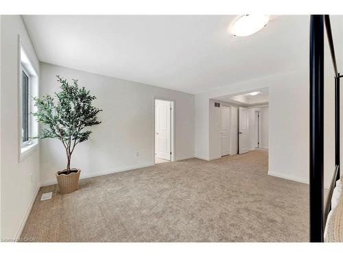 49 Willson Drive, Thorold, ON - Indoor Photo Showing Other Room