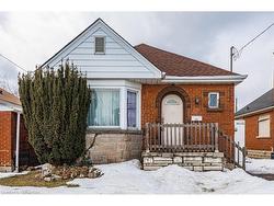 131 Harmony Avenue  Hamilton, ON L8H 4Y2