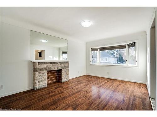 19 West 4Th Street, Hamilton, ON - Indoor Photo Showing Other Room With Fireplace