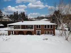 1331 Portview Court  Burlington, ON L7P 4V9