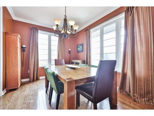 4140 Judson Common, Burlington, ON - Indoor Photo Showing Dining Room