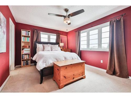 4140 Judson Common, Burlington, ON - Indoor Photo Showing Bedroom