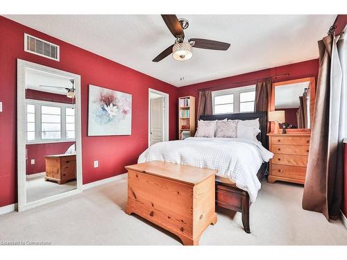 4140 Judson Common, Burlington, ON - Indoor Photo Showing Bedroom