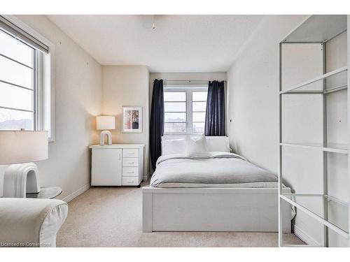 4140 Judson Common, Burlington, ON - Indoor Photo Showing Bedroom