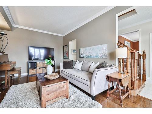 4140 Judson Common, Burlington, ON - Indoor Photo Showing Living Room