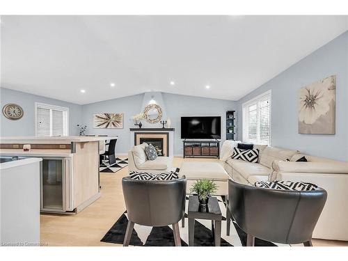 5372 Spruce Avenue, Burlington, ON - Indoor Photo Showing Other Room With Fireplace