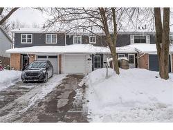 68 Gledhill Crescent  Hamilton, ON L9C 6H4