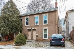 70 Pearl Street N Hamilton, ON L8R 2Y9