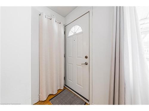 249 East 43Rd Street, Hamilton, ON - Indoor Photo Showing Other Room