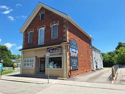 201-284 Wilson Street E Ancaster, ON L9G 2B9