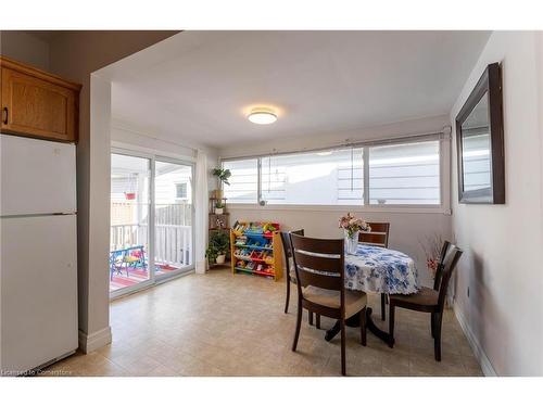 174 East 24Th Street, Hamilton, ON - Indoor Photo Showing Dining Room