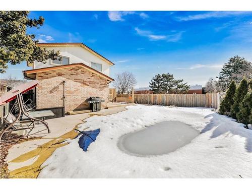 2430 Alder Drive, Burlington, ON - Outdoor