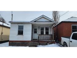 108 Niagara Street  Hamilton, ON L8L 6A7